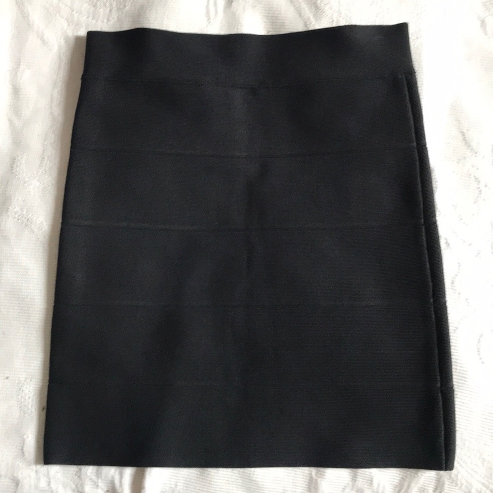 BCBG MAXAZRIA Black Bandage Skirt
